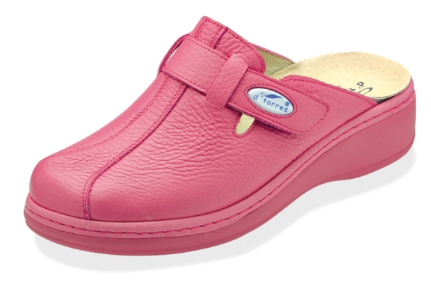 Nursing shoes for women